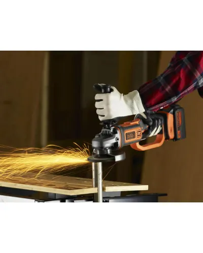 Шліфувальна машина кутова акумуляторна BLACK+DECKER BCG720M1 (BCG720M1)