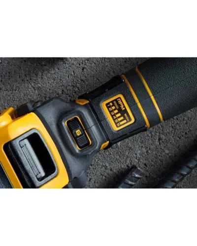 Шліфмашина кутова акумуляторна безщіткова DeWALT DCG409VSNT (DCG409VSNT)