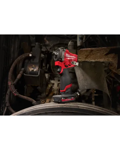 Набір з двох акумуляторних інструментів Milwaukee M12 FPP2X2-402X (АКБ і ЗП) (4933498741)
