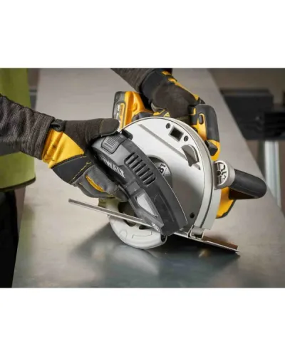 Пила дискова акумуляторна по металу DeWALT DCS383H2 (АКБ і ЗП) (DCS383H2)