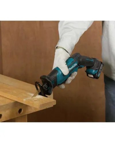 Акумуляторна шабельна пила Makita JR105DWAE (JR105DWAE)