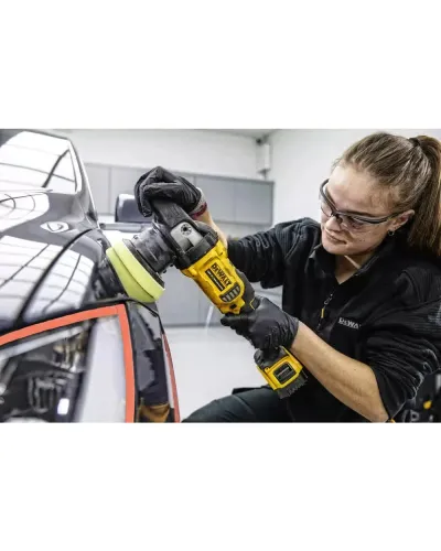Полірувальна машина акумуляторна безщіткова DeWALT DCM848P2 (DCM848P2)