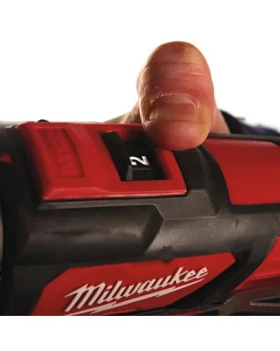 Акумуляторний шуруповерт Milwaukee M12 BPD-0 (30 Нм) (4933441950)