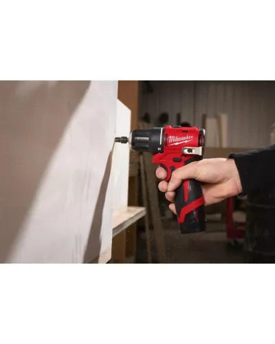 Дриль-шуруповерт акумуляторний Milwaukee M12 BLDDRC- 201BRF 40 Нм (АКБ і ЗП) (4933500773)