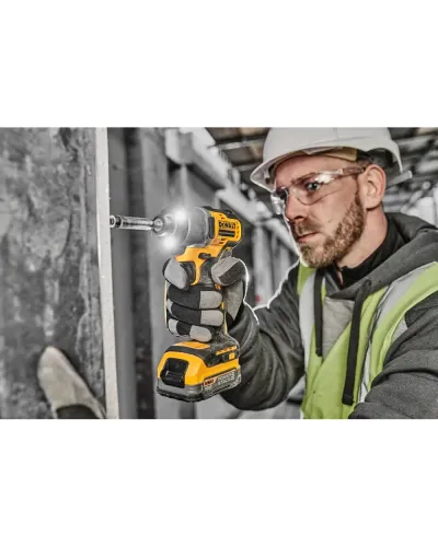 Шуруповерт ударний акумуляторний безщітковий DeWALT DCF840N (DCF840N)