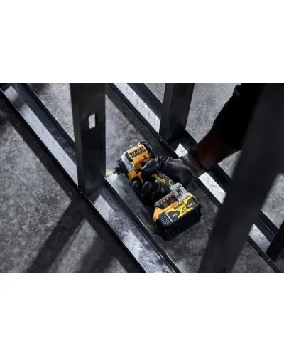 Шуруповерт ударний акумуляторний безщітковий DeWALT DCF850P2T (DCF850P2T)