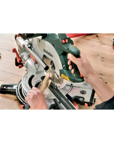 Торцовочная пила Metabo KGSV 72 Xact SYM (612216000)