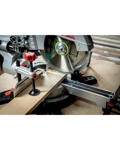 Акумуляторна торцювальна пила Metabo KGS 18 LTX BL 254 (614254920)