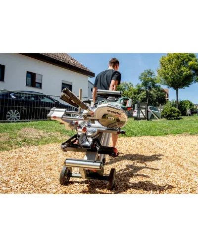 Акумуляторна торцювальна пила Metabo KGS 18 LTX BL 305 (ЗУ + АКБ) (614305810)