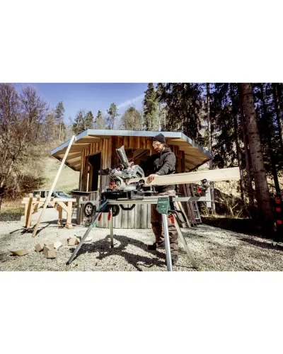 Акумуляторна торцювальна пила Metabo KGS 18 LTX BL 305 (614305850)