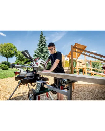 Акумуляторна торцювальна пила Metabo KGS 18 LTX BL 305 (614305850)