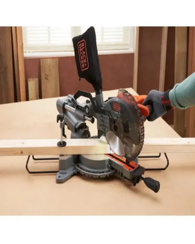 Пила торцювальна мережева BLACK+DECKER BES701 (BES701)