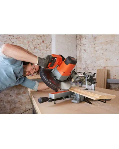 Пила торцювальна мережева BLACK+DECKER BES710 (BES710)