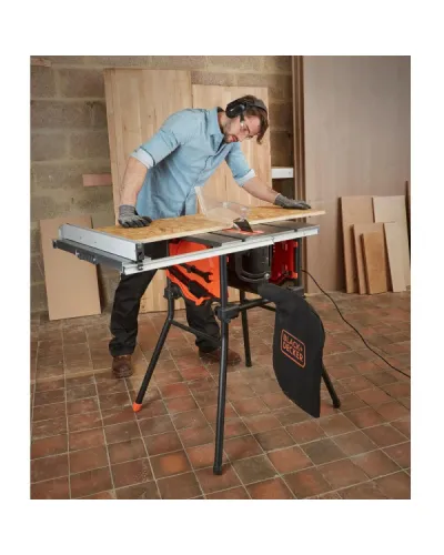 Пила настольная сетевая BLACK+DECKER BES720 (BES720)