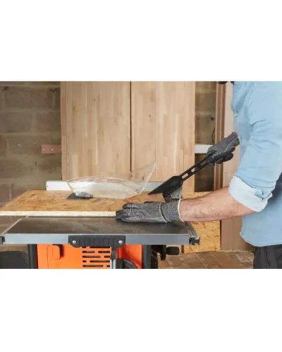 Пила настольная сетевая BLACK+DECKER BES720 (BES720)