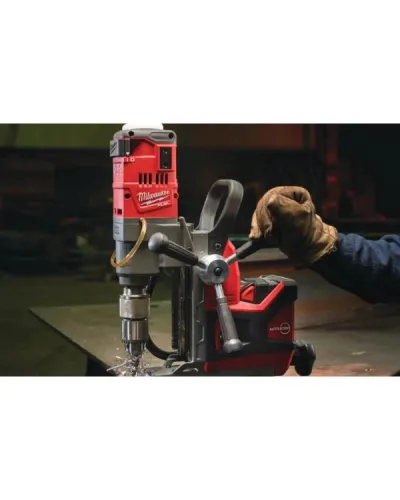 Акумуляторний дриль на магнітній подушці Milwaukee M18 FUEL FMDP-0C (4933451636)