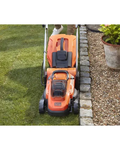 Газонокосарка Black+Decker BCMW3318L2 акумуляторна (BCMW3318L2)