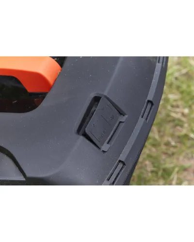 Газонокосарка акумуляторна BLACK+DECKER BCMW3336L1