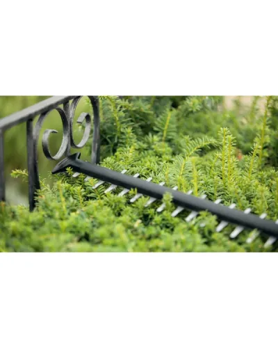 Кущоріз акумуляторний Bosch UniversalHedgecut 18V-50 (без АКБ і ЗП) (0600849K00)