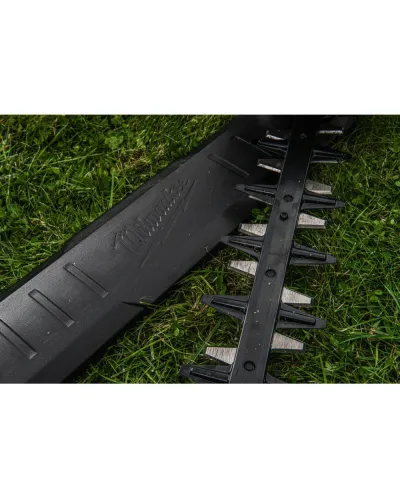 Кущоріз акумуляторний безщітковий Milwaukee M18 FHET60G2-802 60 см (АКБ і ЗП) (4933498385)