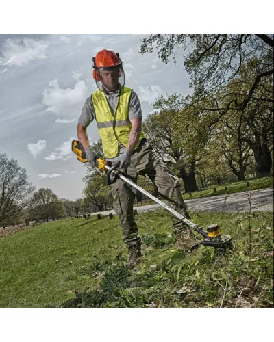 Коса акумуляторна безщіткова DeWALT DCMST561N