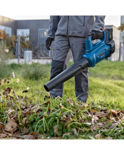 Повітродувка акумуляторна Bosch GBL 18V-750 Professional без АКБ і ЗП (06008D2000)