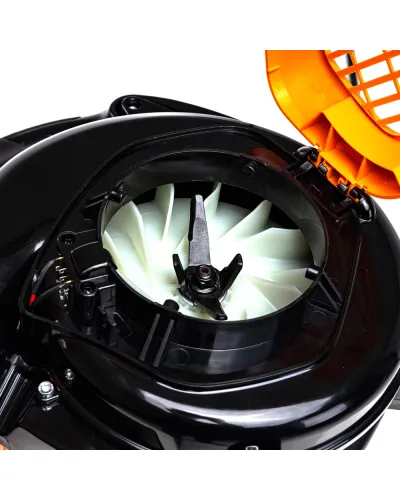 Повітродувка-пилосос бензинова GTM GBV526R 810 м3/год