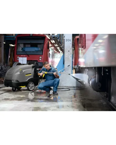 Апарат високого тиску Karcher HDS-E 8/16-4 M 24 kW (1.030-904.0)
