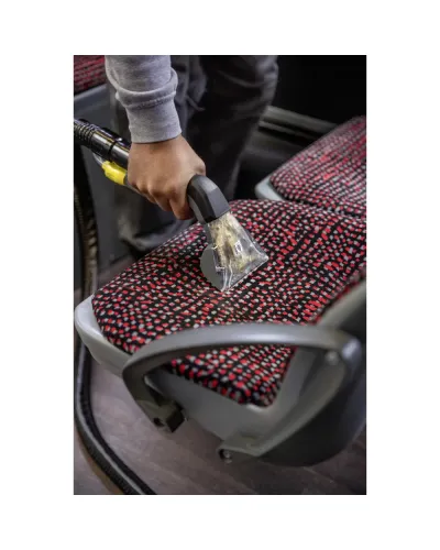 Професійний миючий пилосос Karcher Puzzi 8/1 (1.100-240.0)